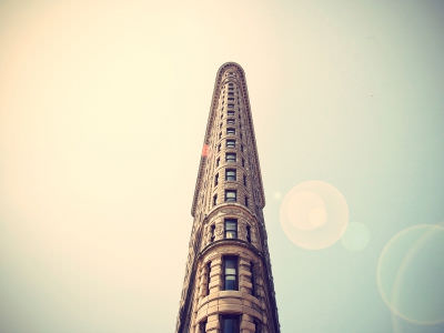 عنوان مقاله ۴